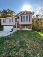 featured image of 919 Foster Ct