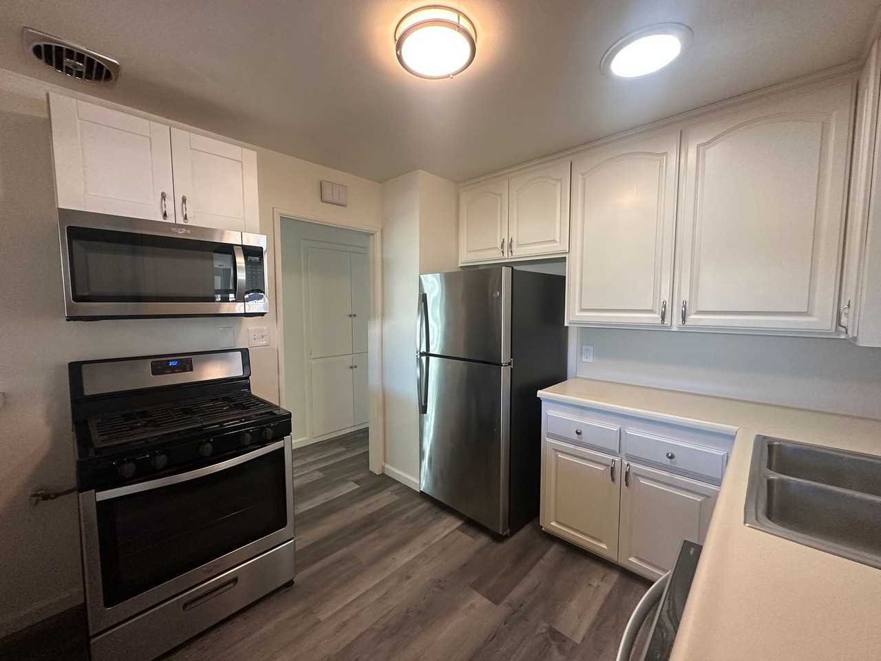 4622 Coconino Way - Photo 7 of 25