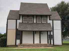 1822 1822 N 2nd 1/2 - Photo 1 of 1