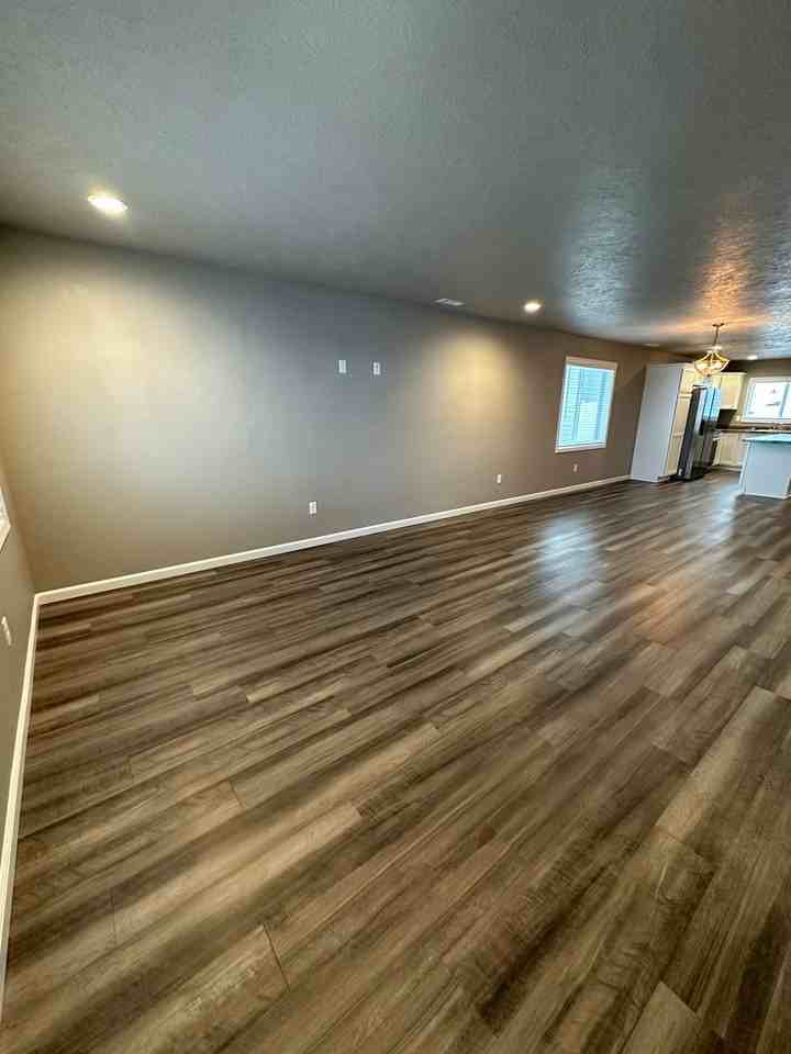 2821 Jeffrey Dr Nw - Photo 2 of 13