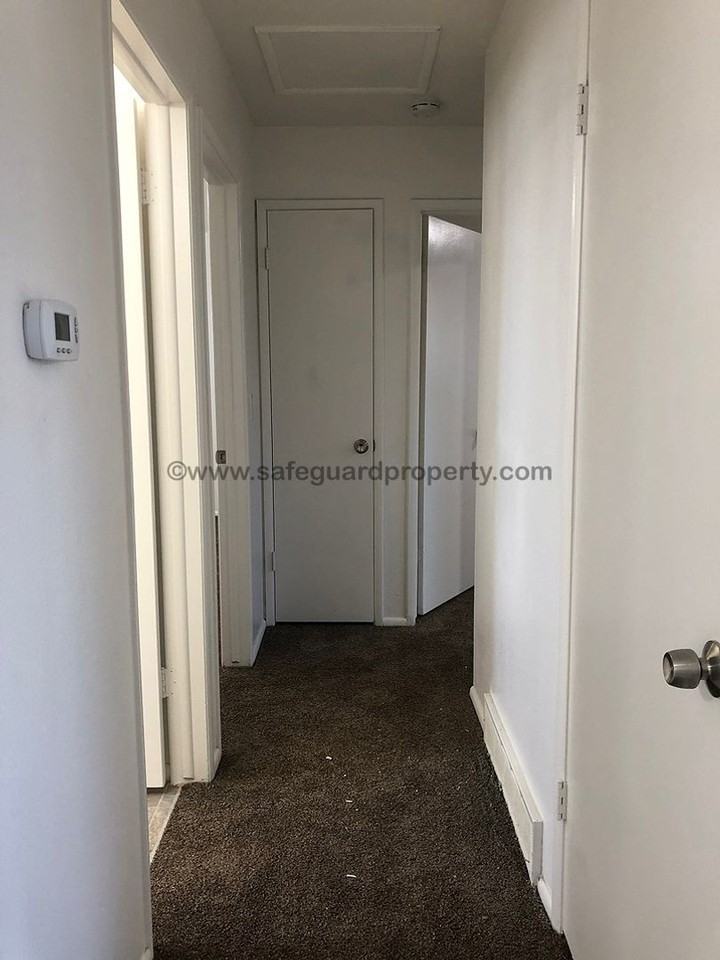 5204 S Kingswood Dr - Photo 6 of 13