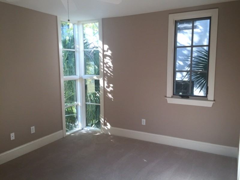 28 Cannon St - Photo 6 of 15