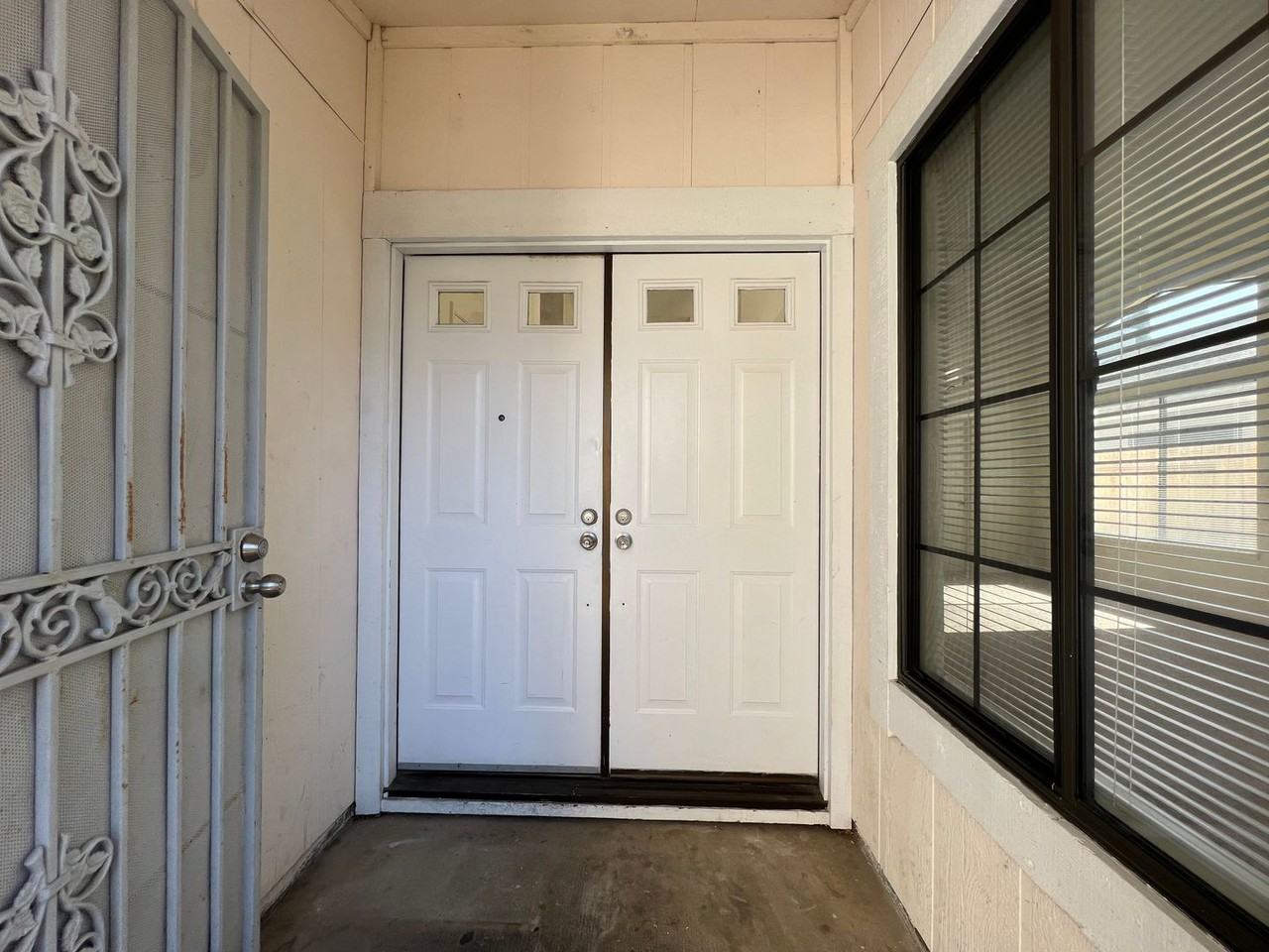 8119 Point Loma Way - Photo 3 of 44