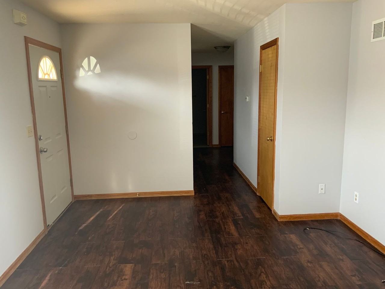 1747 Redbud Ln - Photo 4 of 14