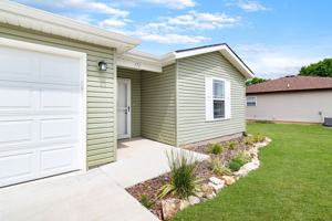 featured image of 170 Travis St