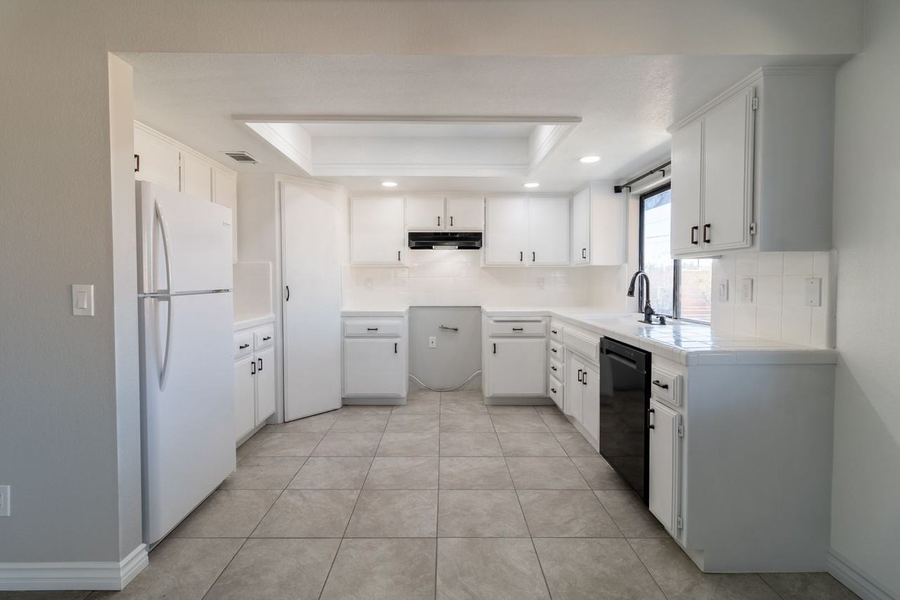 15070 Flathead Rd - Photo 4 of 26