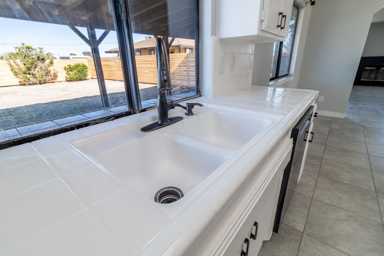 15070 Flathead Rd - Photo 5 of 26