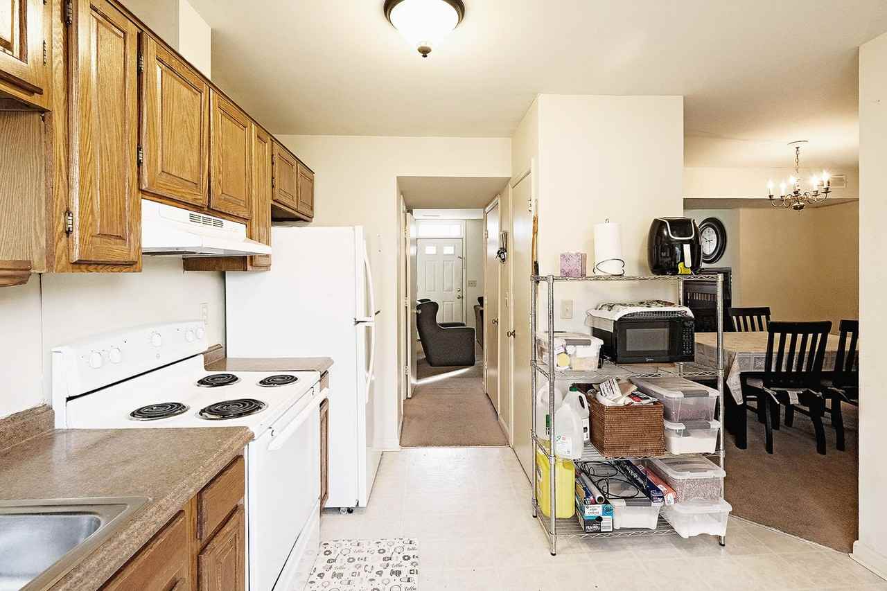 2455 Whitney Ct - Photo 5 of 14