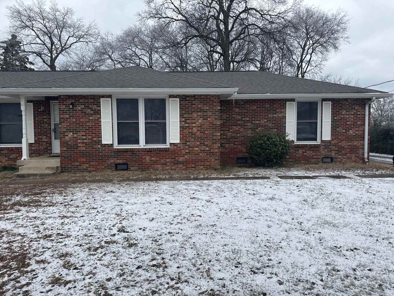 103 Hankins Dr Apt A - Photo 2 of 12