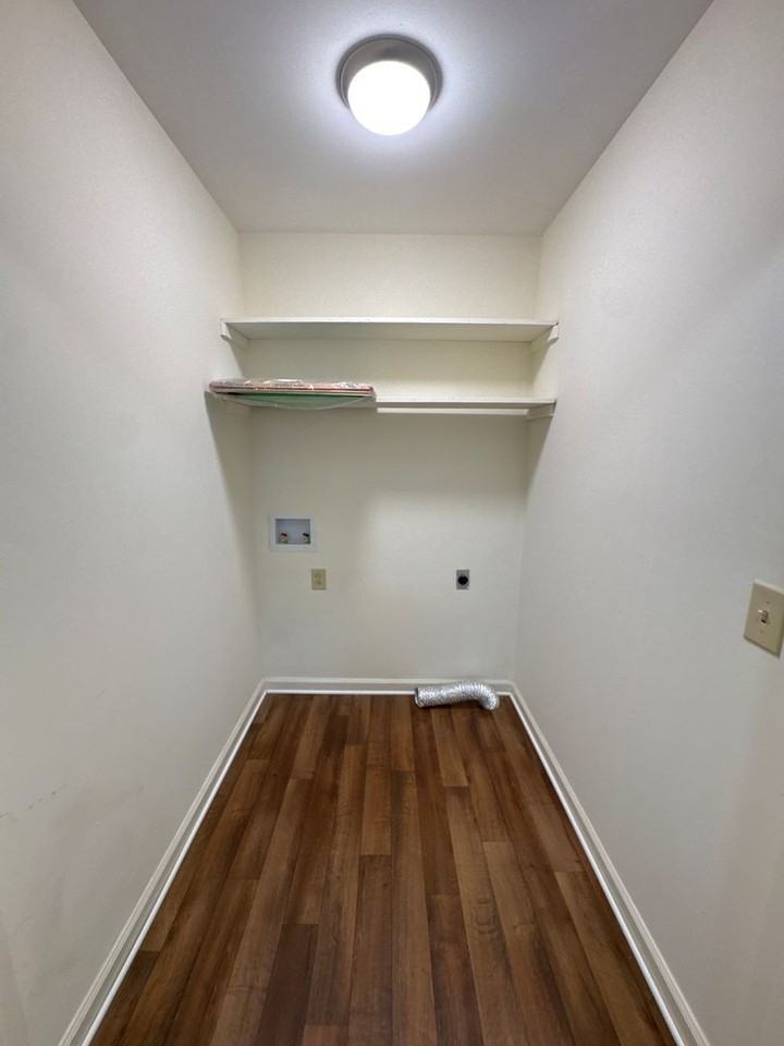 103 Hankins Dr Apt A - Photo 5 of 12