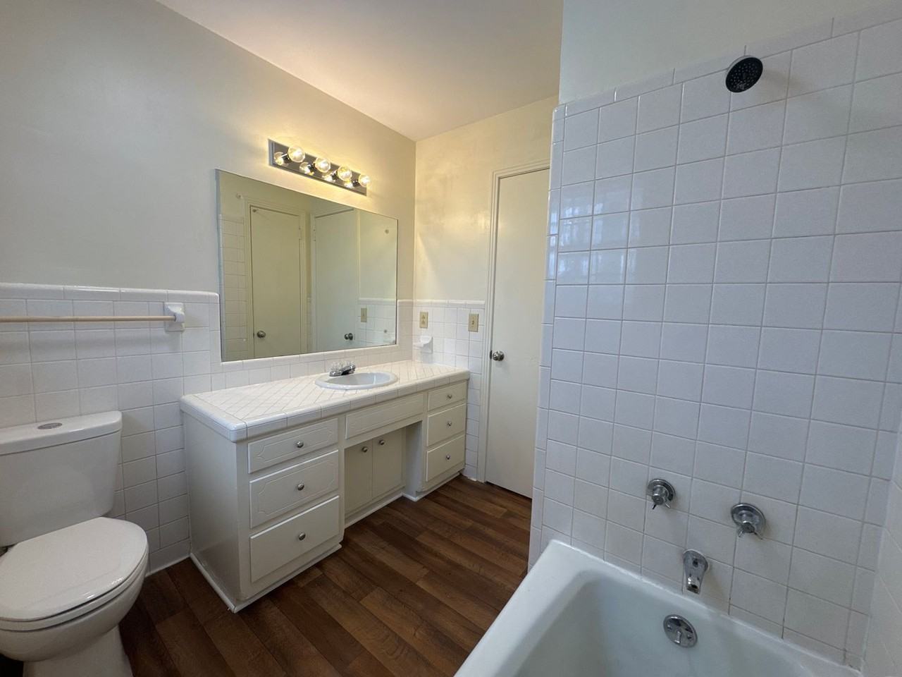 103 Hankins Dr Apt A - Photo 6 of 12