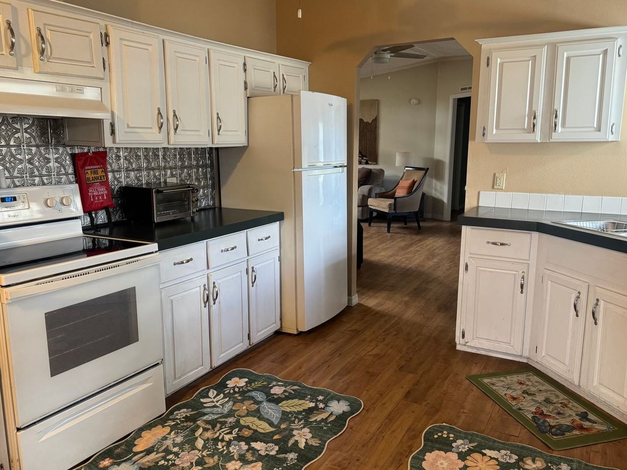 12614 Us Highway 129 - Photo 2 of 17