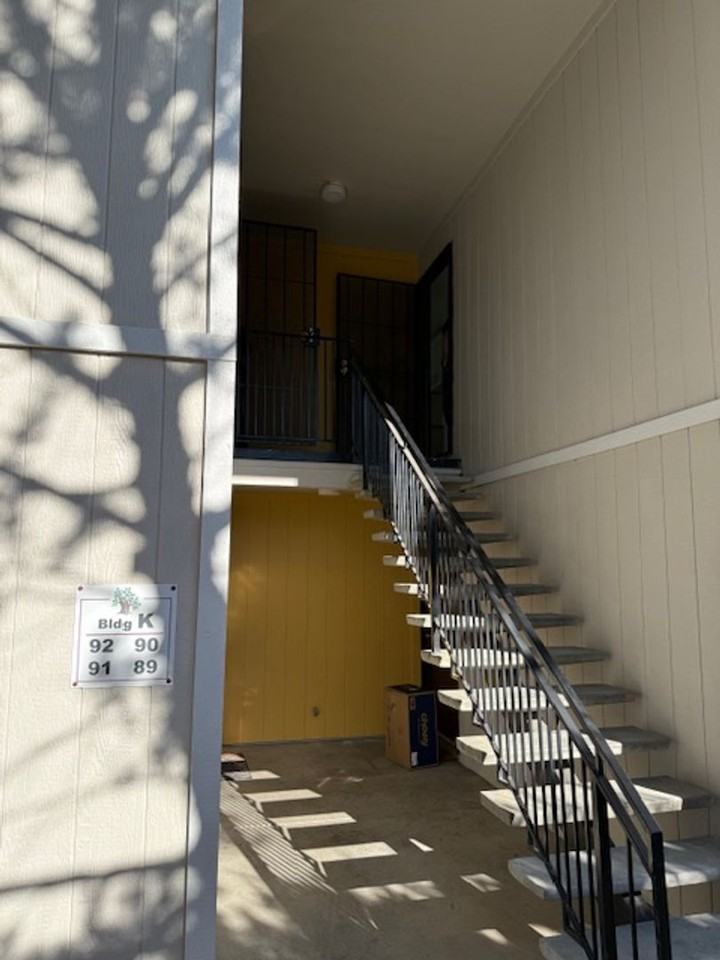 400 S Saliman Rd - Photo 2 of 15