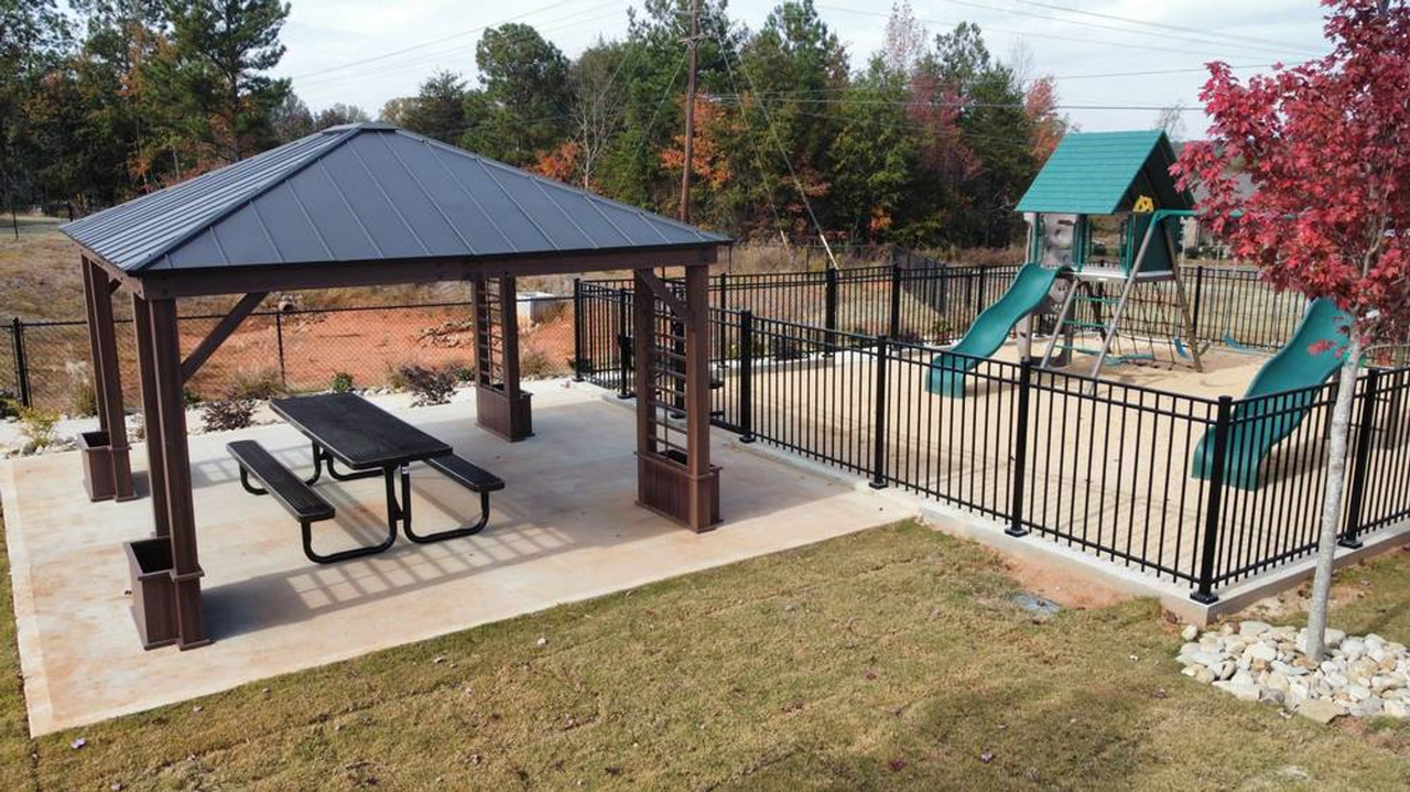 Gibbs Farm Townhomes - Photo 3 of 7