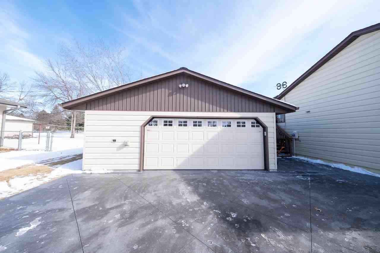 1305 Independence Ave N #1 - Photo 2 of 32