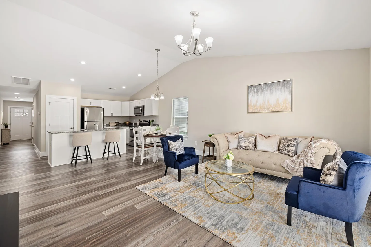 The Cottages at Broken Chimney - Photo 5 of 7