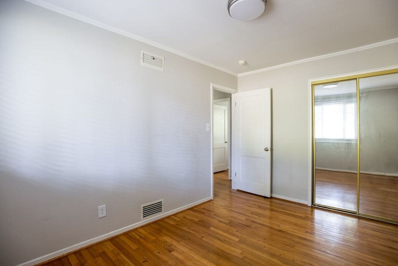 516 N Tremont Dr - Photo 7 of 26