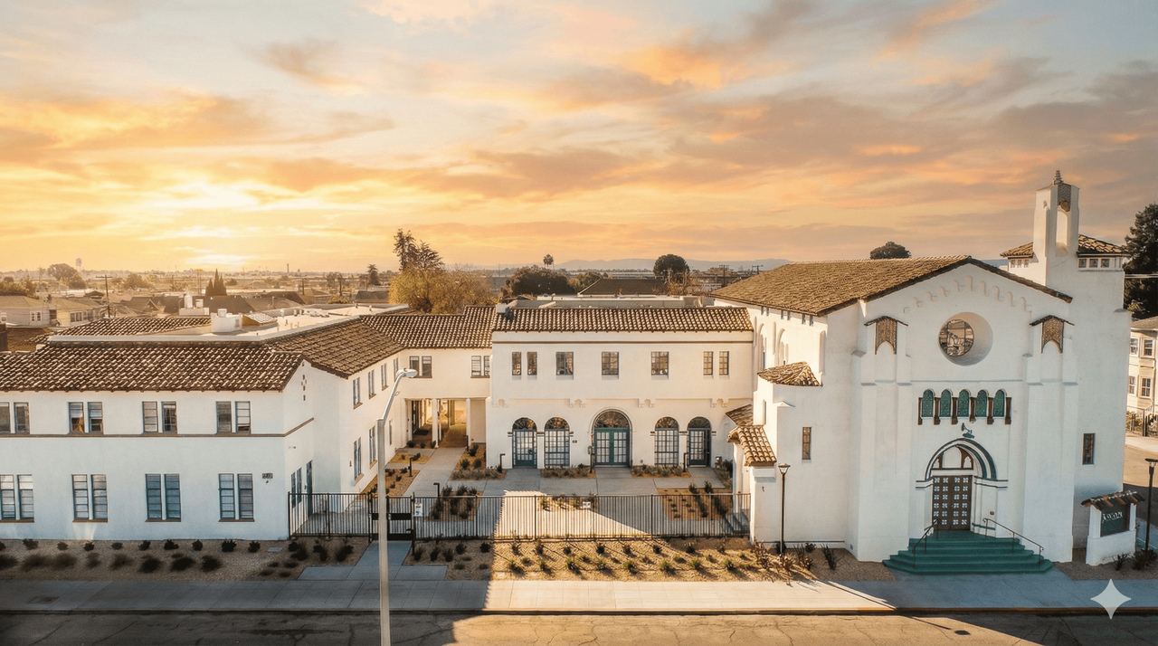 The Rose on Bond - Photo 3 of 39