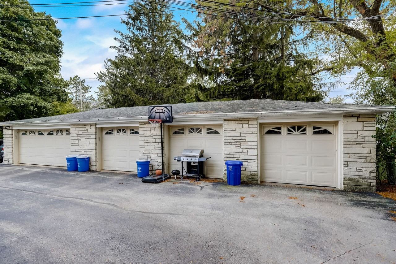 610 Dunleith Circle - Photo 2 of 2