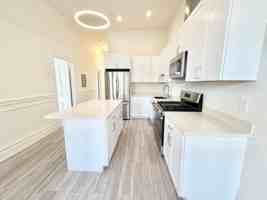 featured image of 2500 Folsom St