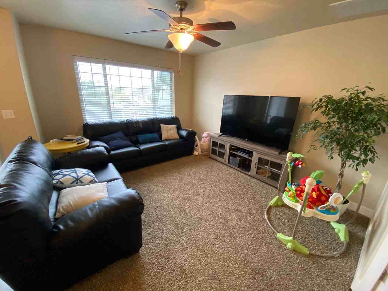 887 Independence Ave - Photo 2 of 13