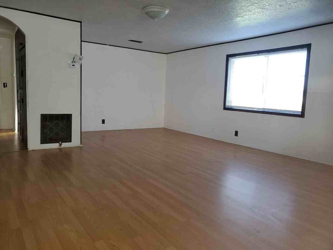 1317 Fir St - Photo 2 of 23