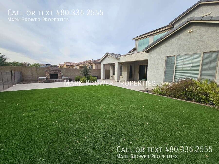 3345 E Indigo St - Photo 6 of 50