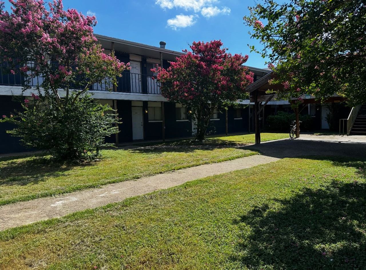 1601 1601 E. Central Texas Expressway - 214 A - Photo 2 of 11