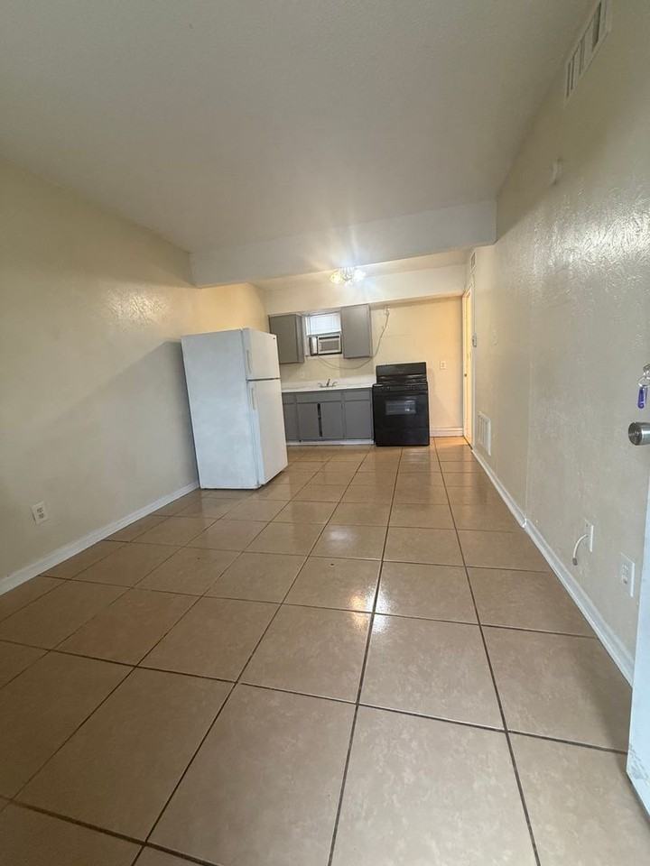 1601 1601 E. Central Texas Expressway - 214 A - Photo 5 of 11