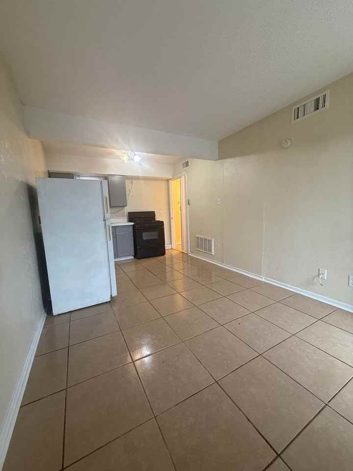 1601 1601 E. Central Texas Expressway - 214 A - Photo 6 of 11