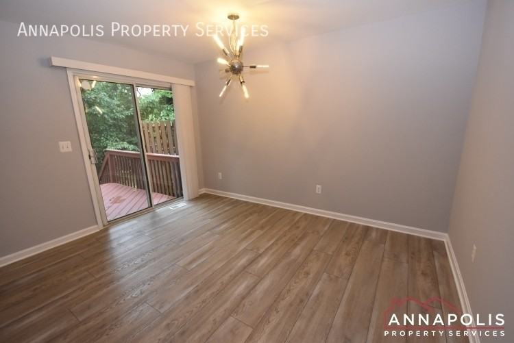 544 Francis Nicholson Way - Photo 5 of 34