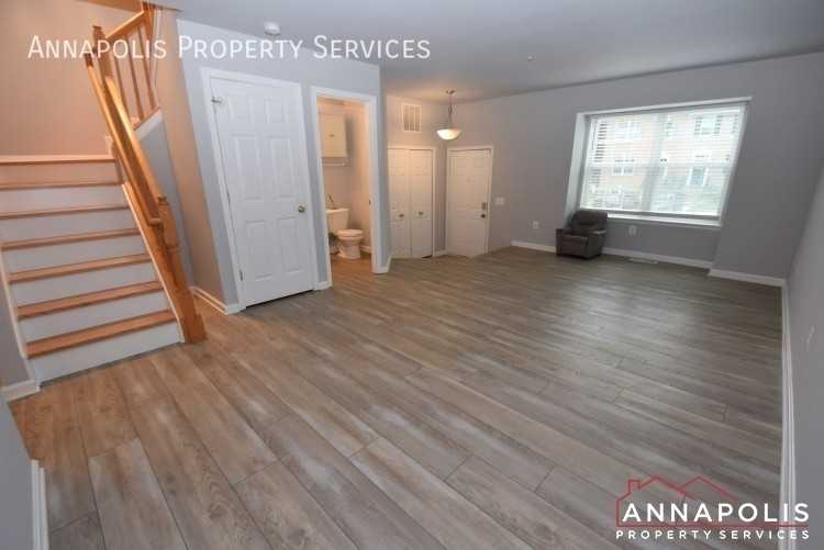 544 Francis Nicholson Way - Photo 7 of 34