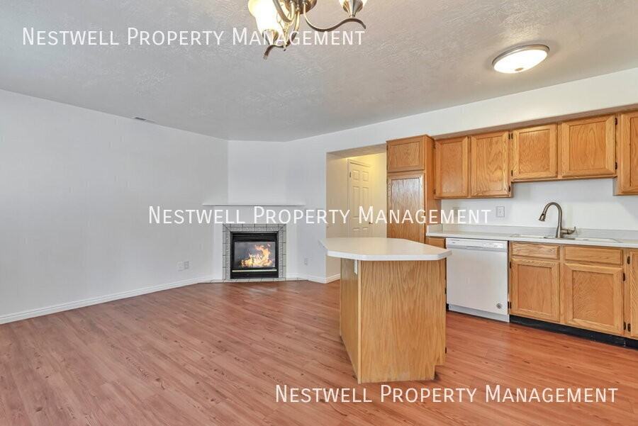 6937 S Florentine Way - Photo 3 of 22