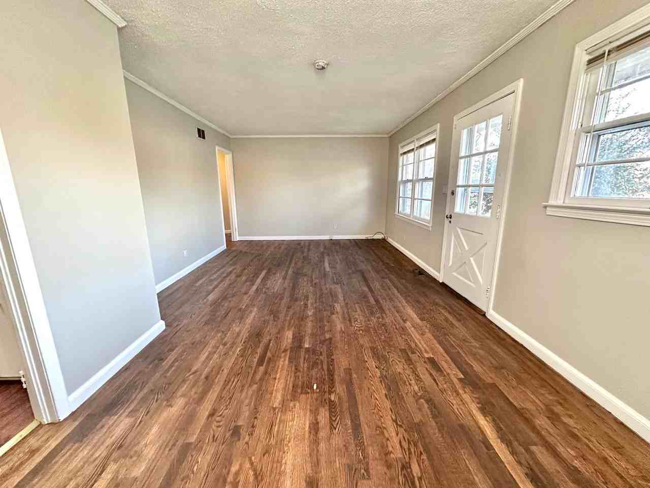 119 Simpson Dr Nw - Photo 2 of 12