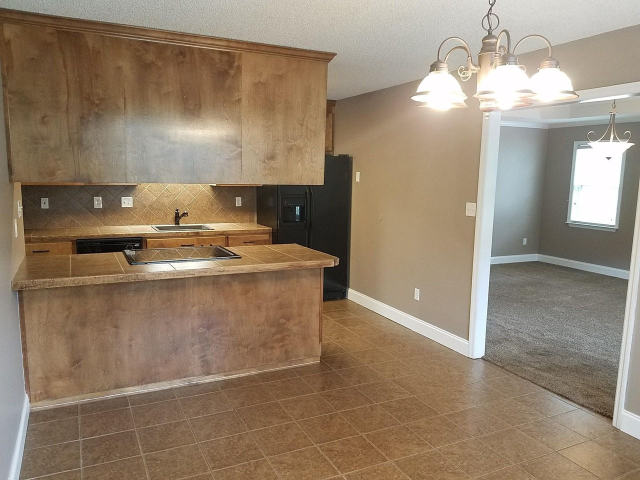 6514 Brookridge Dr - Photo 4 of 26