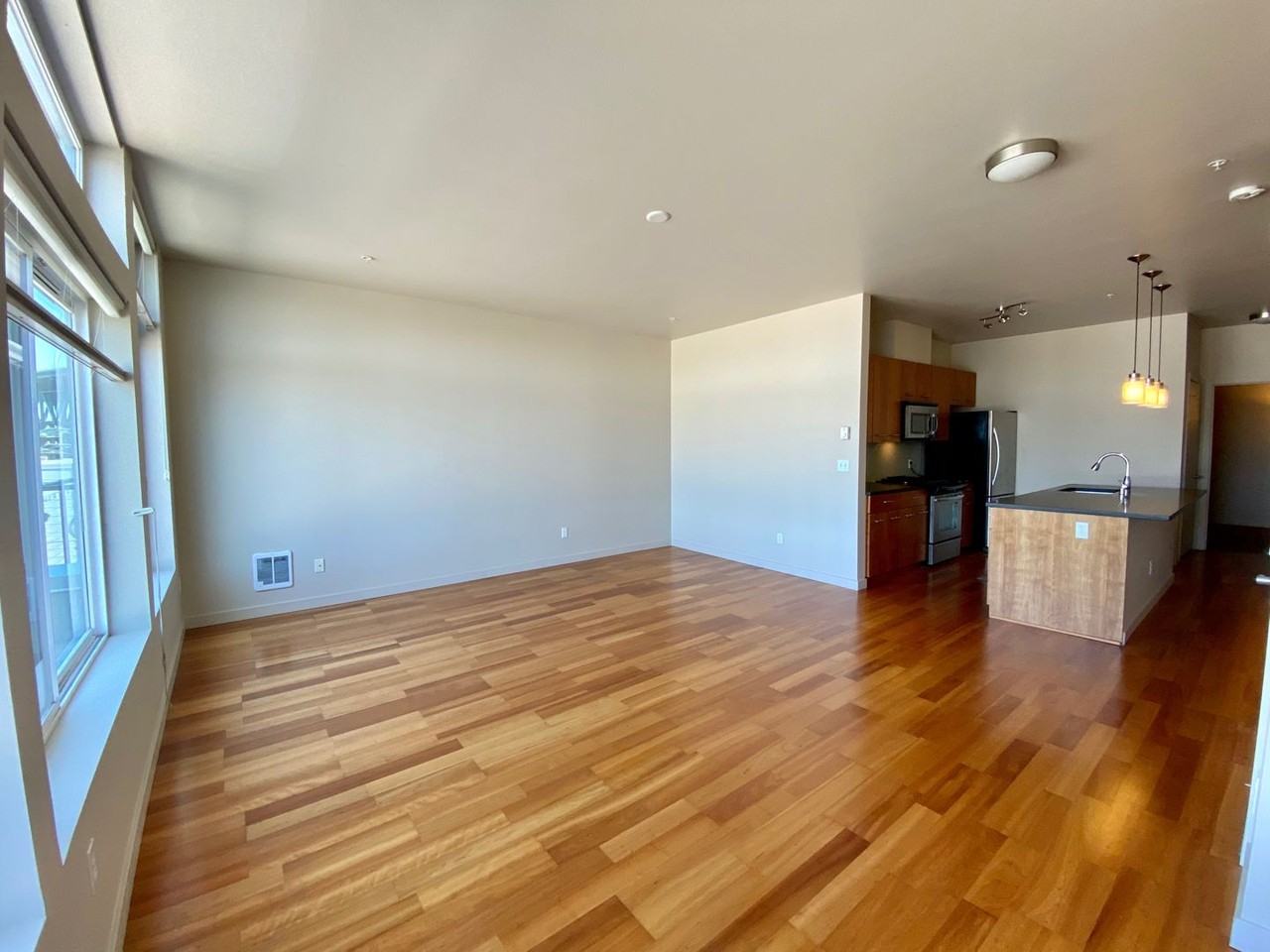 2960 Eastlake Ave E #412 - Photo 6 of 24