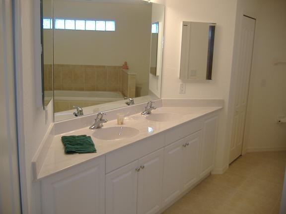 1512 Se 20th St - Photo 2 of 28