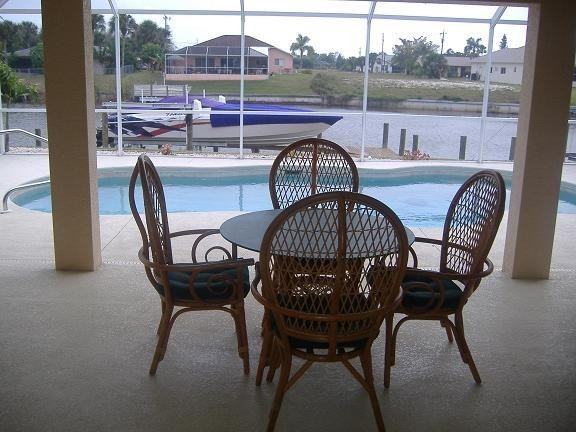 1512 Se 20th St - Photo 3 of 28