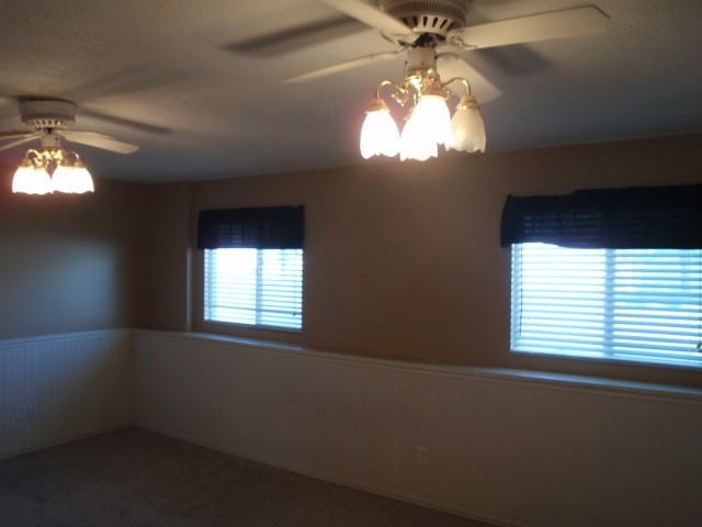 2272 W 2150 S - Photo 4 of 6