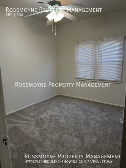 1321 E California Ave #B - Photo 4 of 9