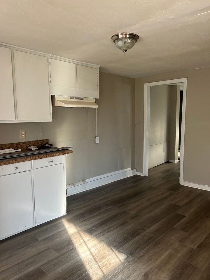 2012 Bachman St - Photo 7 of 9