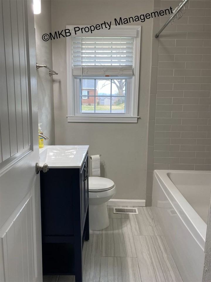 3481 Richards Blvd - Photo 7 of 14