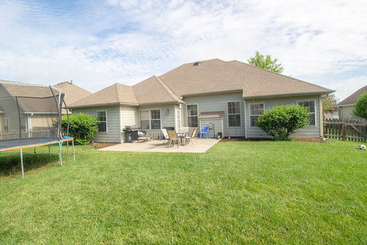 3008 Crabapple Ln - Photo 7 of 40