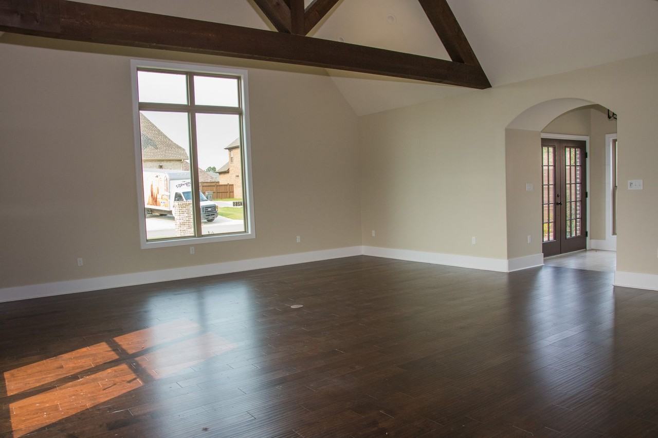 4269 Farmington Cv - Photo 3 of 36