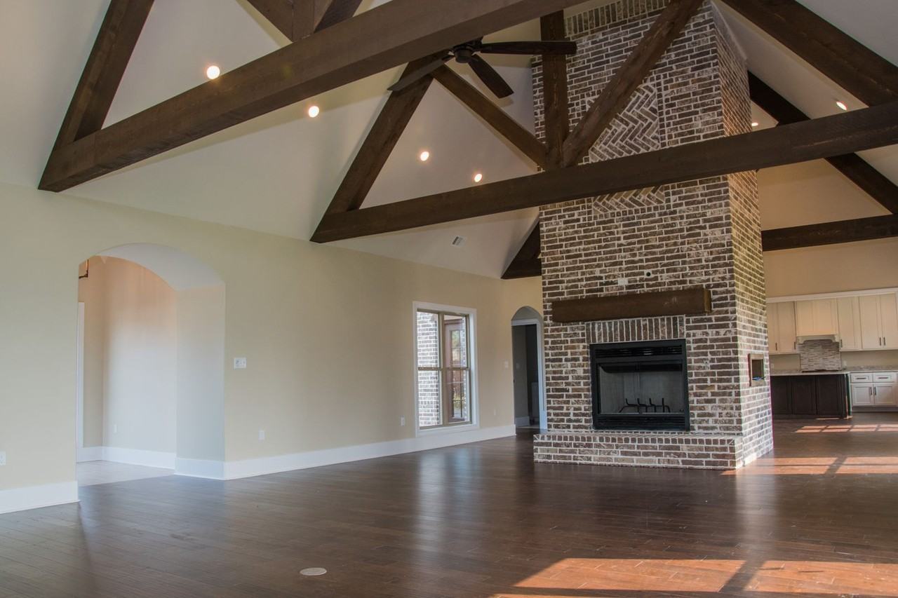 4269 Farmington Cv - Photo 5 of 36