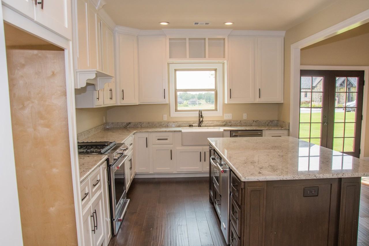 4269 Farmington Cv - Photo 6 of 36