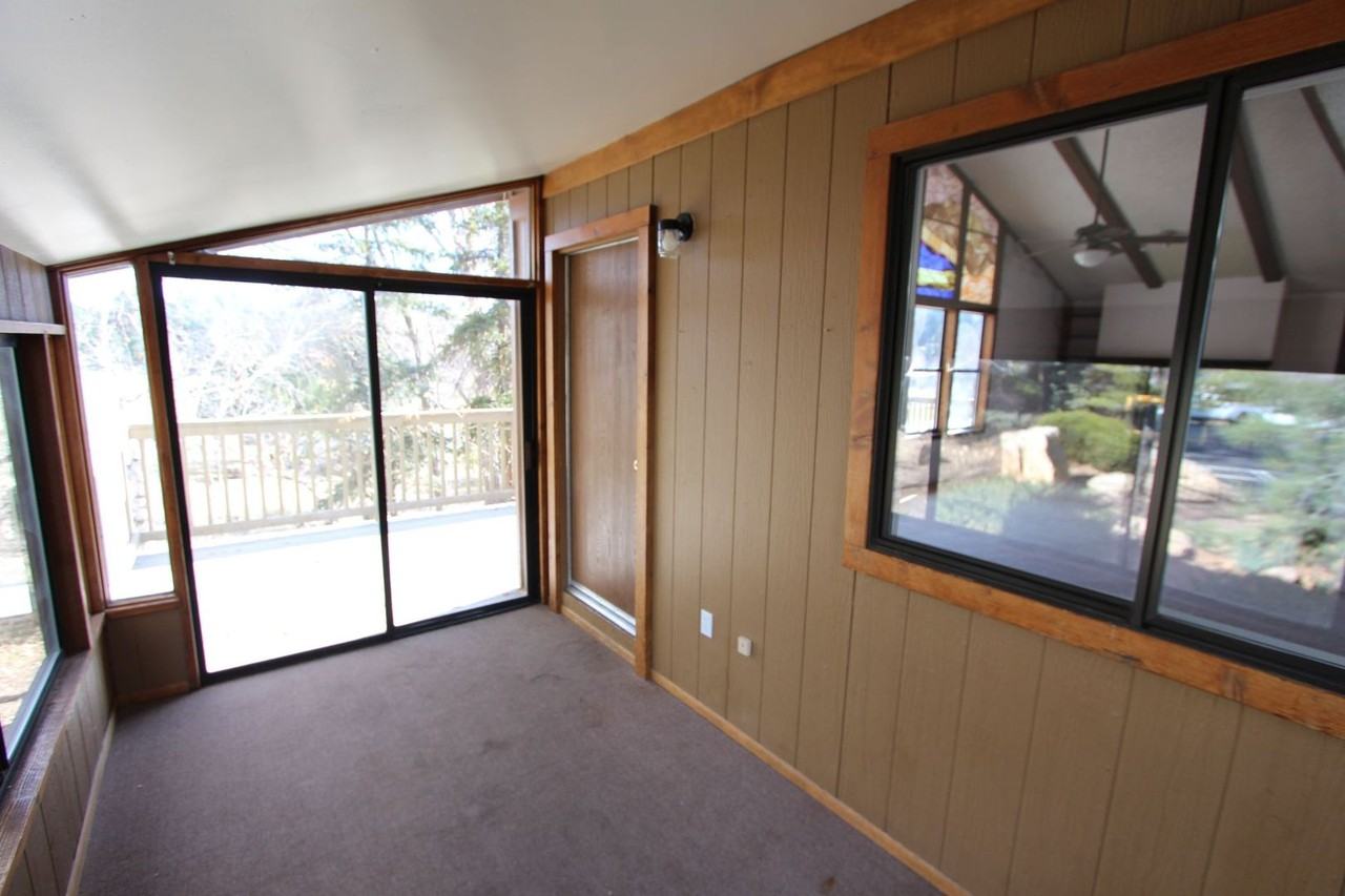 2331 N Oakmont Dr - Photo 6 of 12