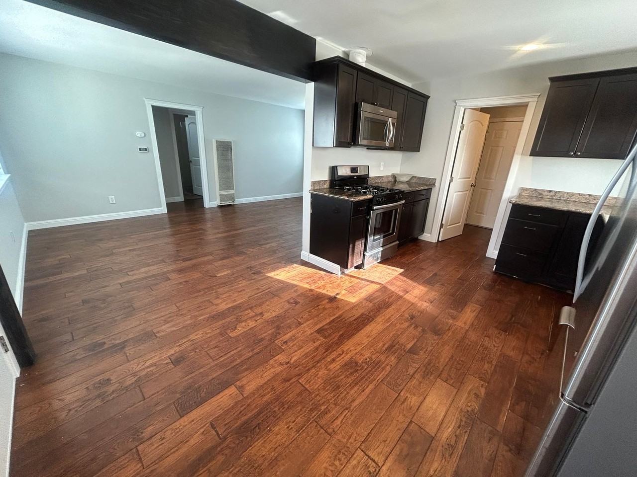 51 Washington St - Photo 7 of 19