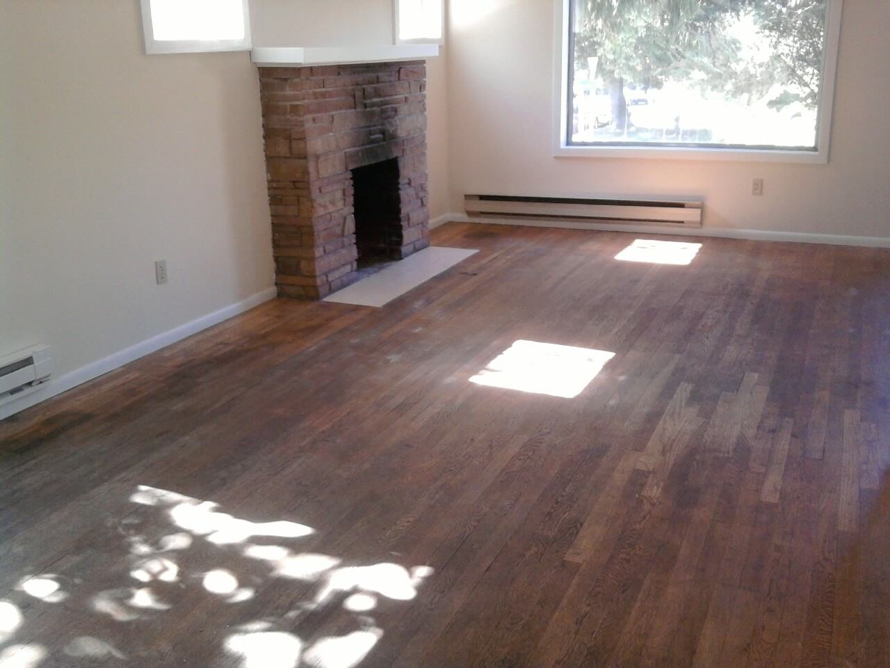 5500 12th Ave Ne - Photo 3 of 8