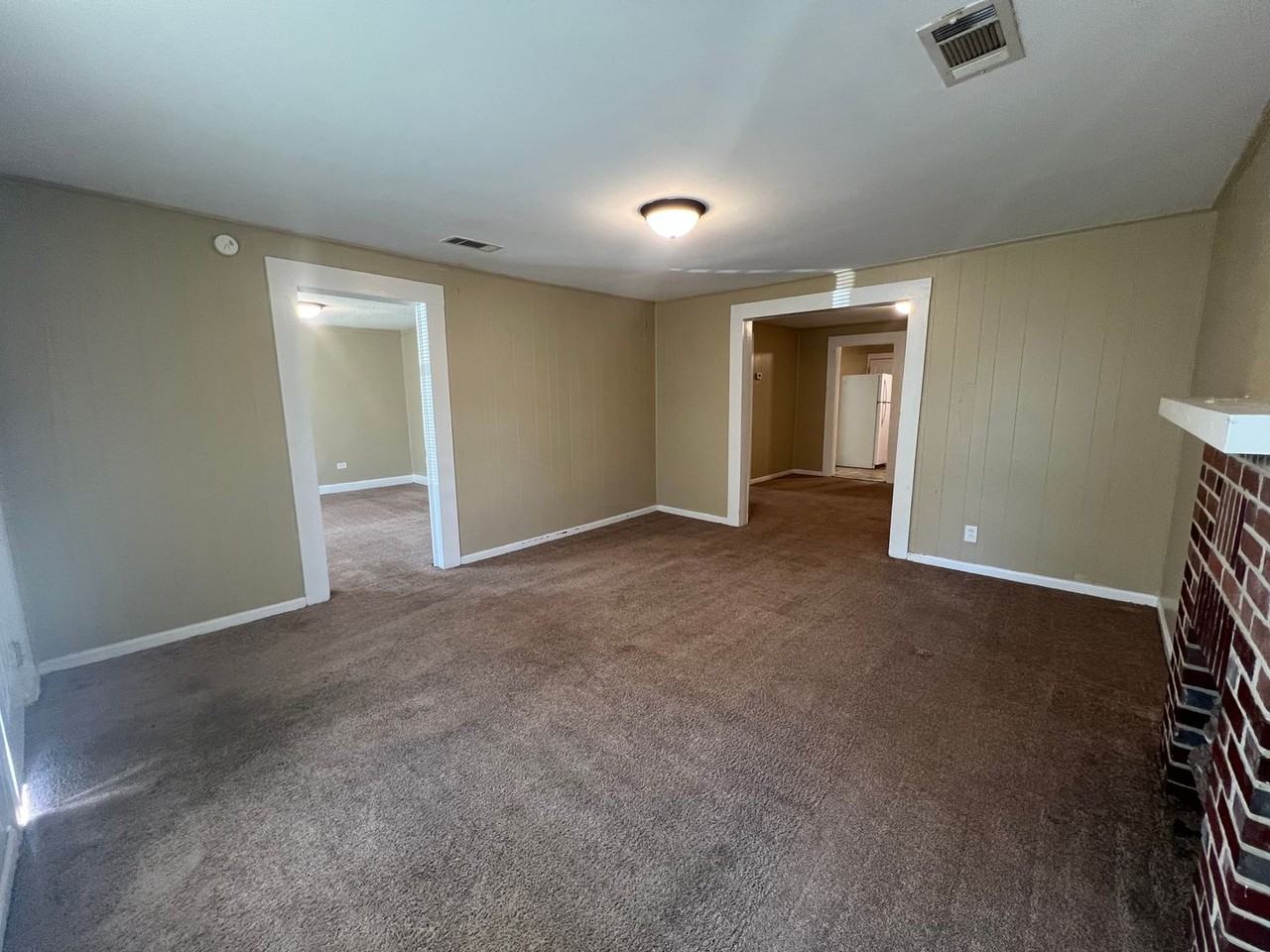 3220 19th St - Photo 3 of 15